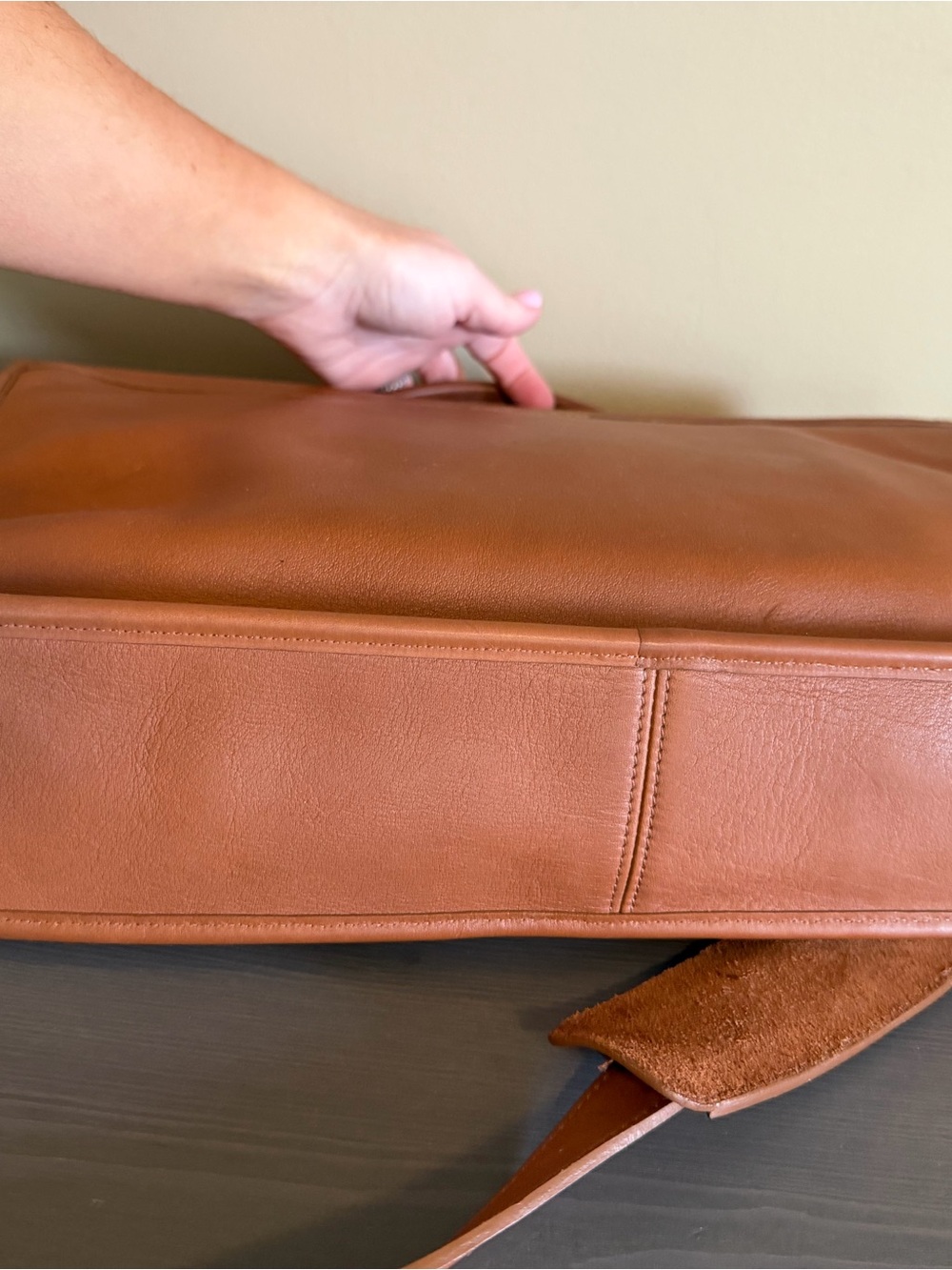 Coach Lexington Men’s Leather Briefcase 5265 in Cognac Brown - Picture 9 of 15